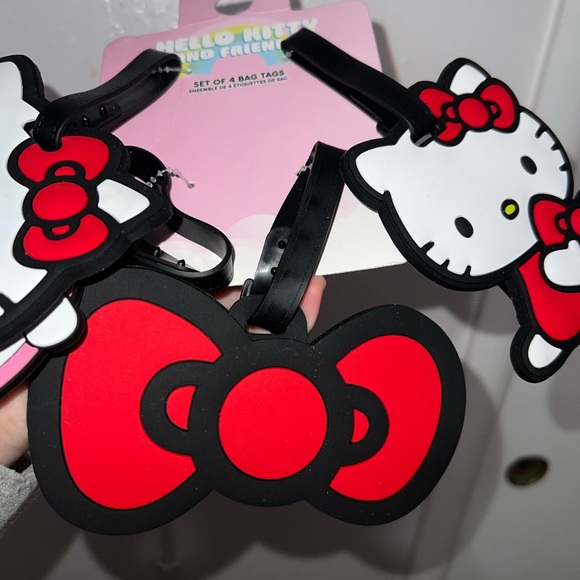 Set of 4 hello kitty bag traveling tags, hello kitty and friends luggage - Picture 3 of 3